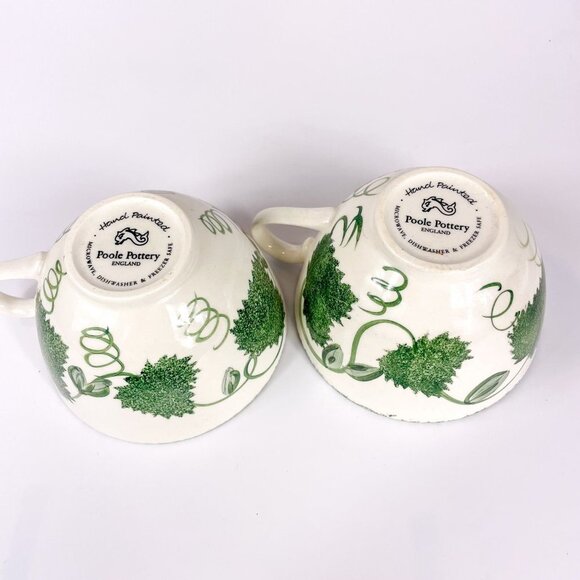 Poole Pottery Green Leaf Breakfast Cup and Saucer 2 sets - Picture 13 of 13